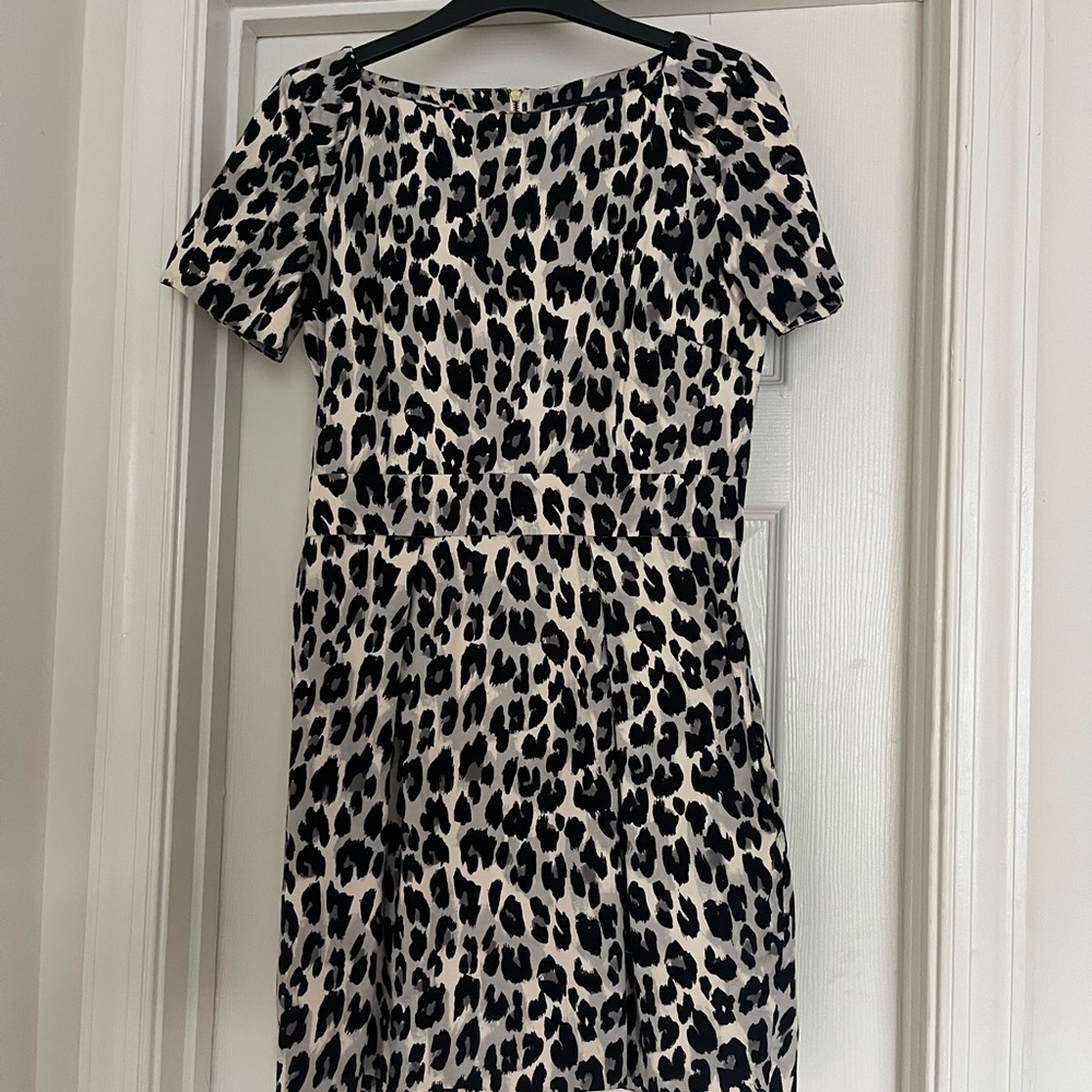 French Connection Dress Leopard Pockets Short Sleeve size 6